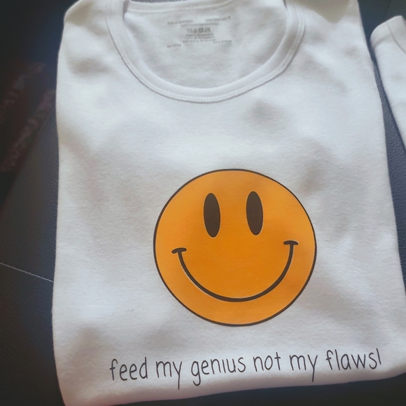 Custom apparel - Picture 2 of 3